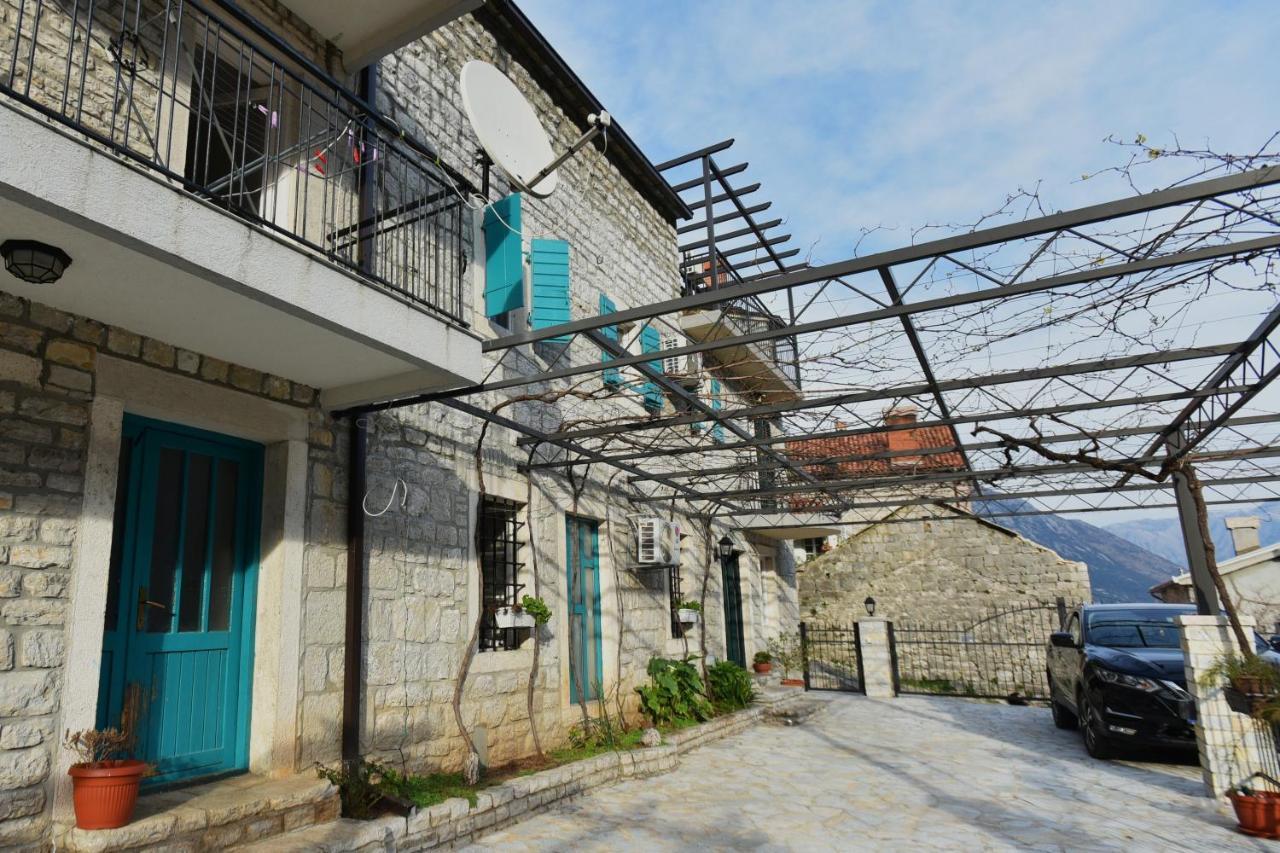 Apartamento Stone House Morinj Kotor Exterior foto